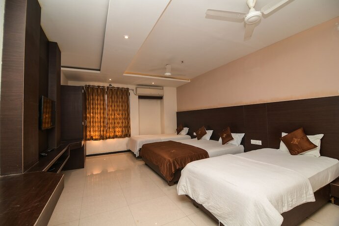 Imagen de la habitación del Hotel Shreeram. Foto 26