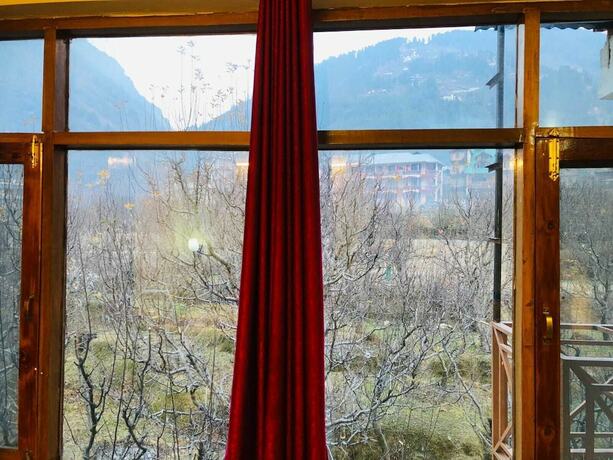 Imagen general del Hotel Shreshtam Lakhnpal Resort. Foto 11