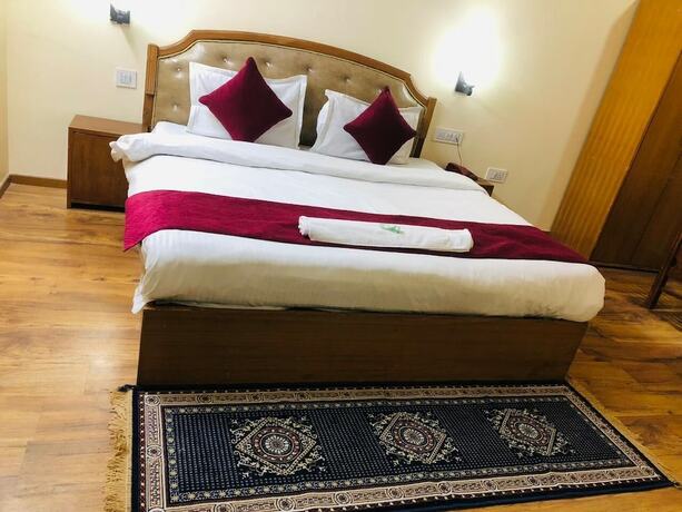 Imagen de la habitación del Hotel Shreshtam Lakhnpal Resort. Foto 28