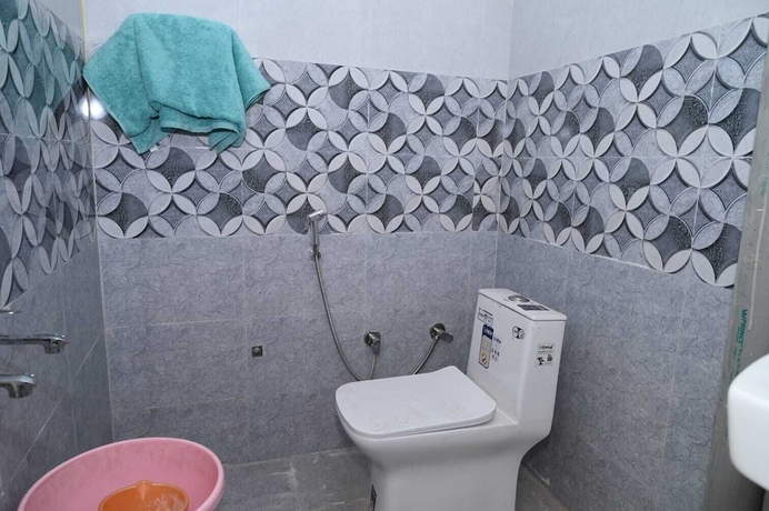 Imagen de la habitación del Hotel Shri Dham And Resort. Foto 3