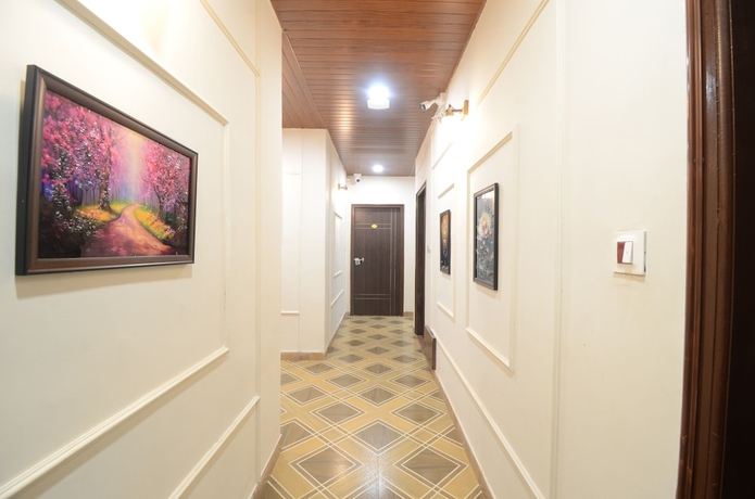 Imagen de los interiores del Hotel Shri Dhwaja Inn. Foto 9