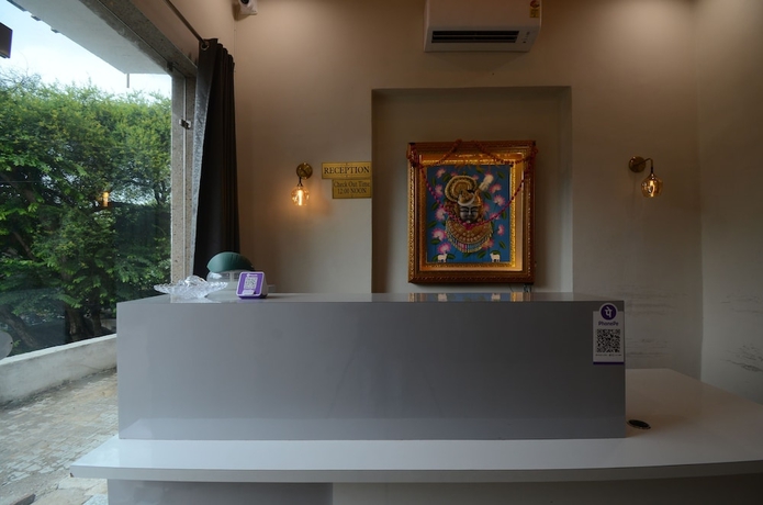 Imagen de los interiores del Hotel Shri Dhwaja Inn. Foto 14