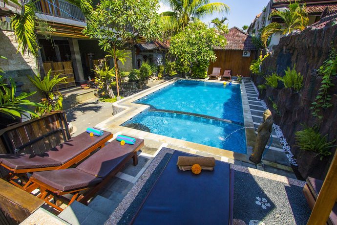 Imagen de la piscina del Hotel Shri Ganesh. Foto 20
