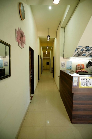 Imagen de los interiores del Hotel Shri Gauraj Dham Vrindavan. Foto 8