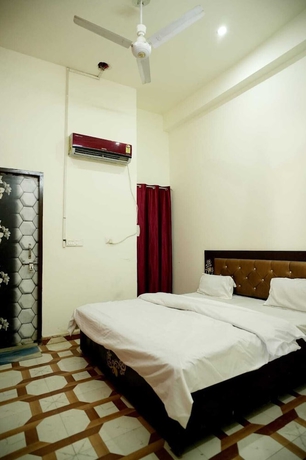 Imagen de la habitación del Hotel Shri Gauraj Dham Vrindavan. Foto 7