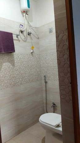 Imagen de la habitación del Hotel Shri Hari Kunj Paying Guest House. Foto 10