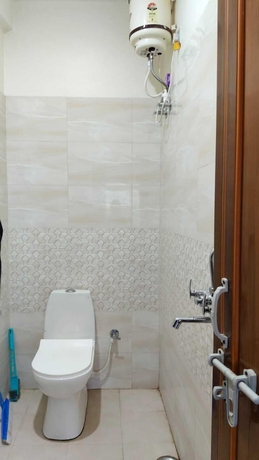 Imagen de la habitación del Hotel Shri Hari Kunj Paying Guest House. Foto 11