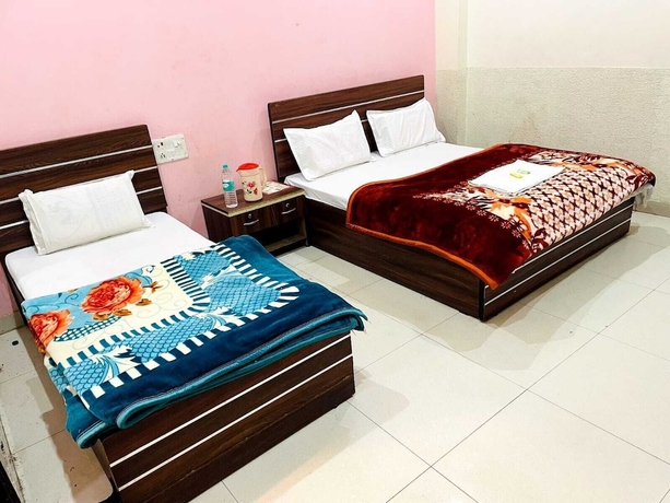 Imagen de la habitación del Hotel Shri Kamal Dham Vrindavan. Foto 13