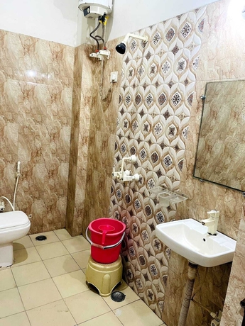 Imagen de la habitación del Hotel Shri Kamal Dham Vrindavan. Foto 16