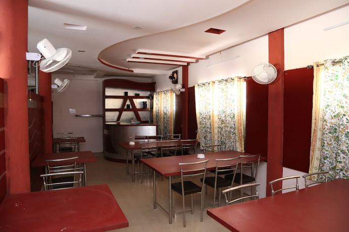 Imagen de los interiores del Hotel Shri Karani Vilas. Foto 16