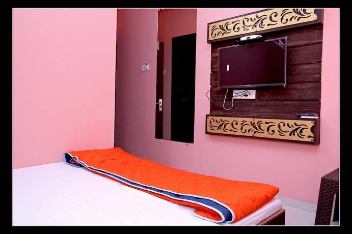 Imagen de la habitación del Hotel Shri Karani Vilas. Foto 4