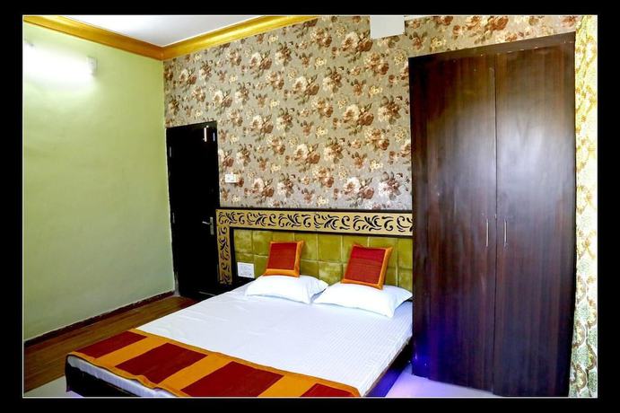 Imagen de la habitación del Hotel Shri Karani Vilas. Foto 7