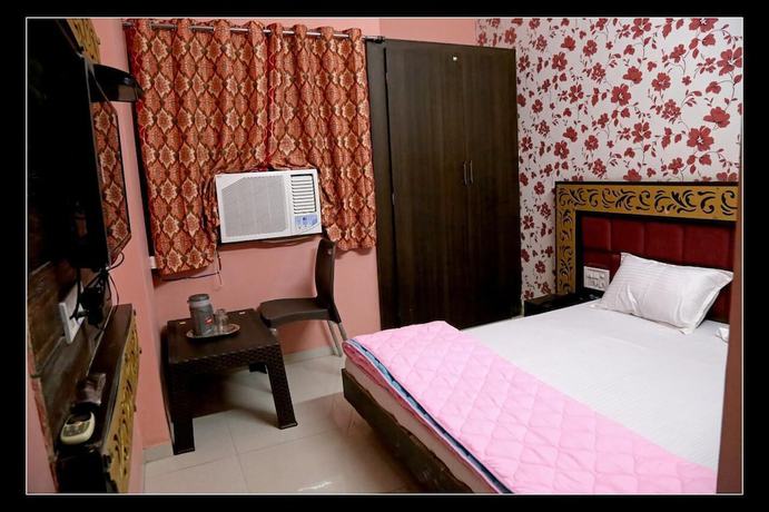 Imagen de la habitación del Hotel Shri Karani Vilas. Foto 10
