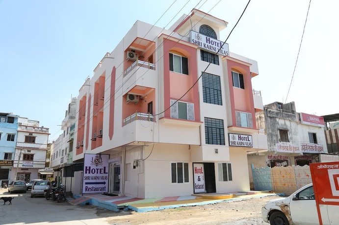 Imagen general del Hotel Shri Karani Vilas. Foto 3