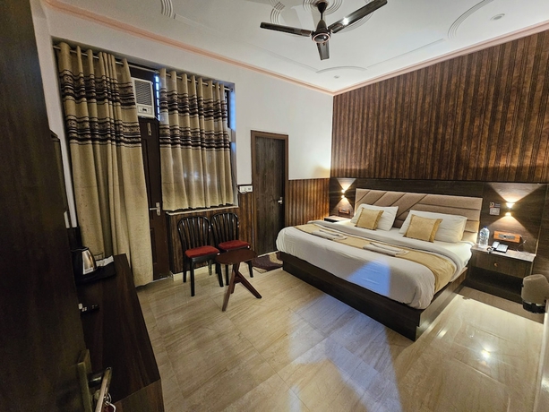 Imagen de la habitación del Hotel Shri Krishna Divine Dham. Foto 6