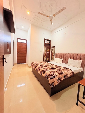 Imagen de la habitación del Hotel Shri Krishna Palace. Foto 3