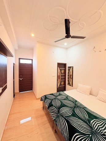 Imagen de la habitación del Hotel Shri Krishna Palace. Foto 4