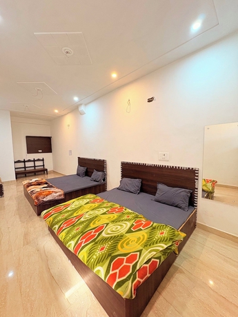 Imagen de la habitación del Hotel Shri Krishna Palace. Foto 15