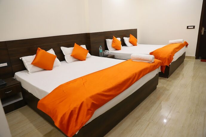 Imagen de la habitación del Hotel Shri Krishna, Piparia. Foto 15
