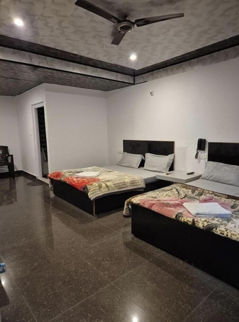 Imagen de la habitación del Hotel Shri Narayan Resort. Foto 3