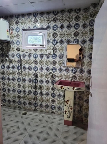 Imagen de la habitación del Hotel Shri Narayan Resort. Foto 12