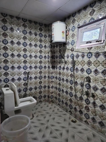 Imagen de la habitación del Hotel Shri Narayan Resort. Foto 13