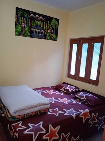 Imagen de la habitación del Hotel Shri Narayan Tourist Lodge. Foto 3