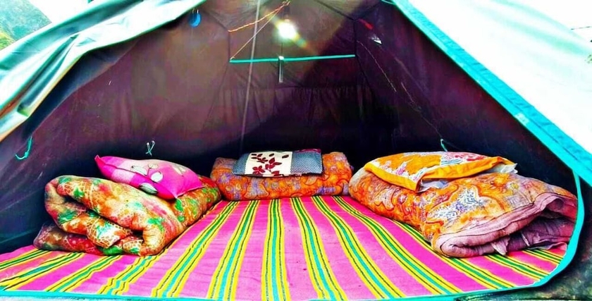 Imagen de la habitación del Hotel Shri Narayan Tourist Lodge. Foto 13