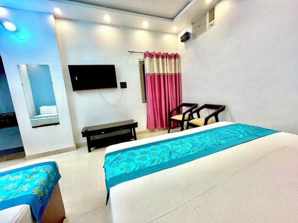 Imagen general del Hotel Shri Radha Ashtami Seva Ashram (a Unit Of Sheosante). Foto 3
