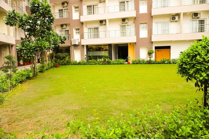 Imagen de los exteriores del Hotel Shri Radha Nikunj Vrindavan Opposite Prem Mandir. Foto 17