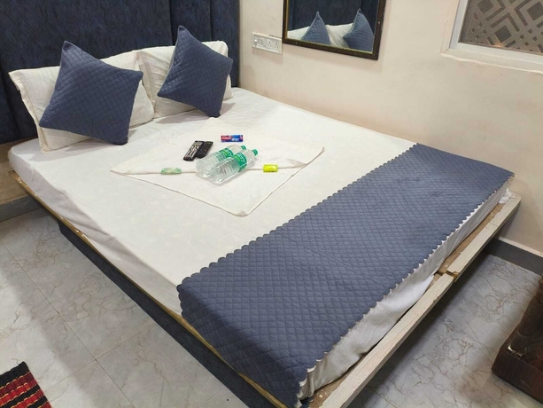 Imagen general del Hotel Shri Radha hotels. Foto 1