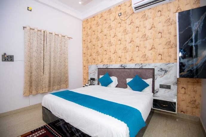 Imagen de la habitación del Hotel Shri Radhe Radhe Paying Guest House. Foto 4