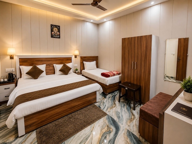 Imagen de la habitación del Hotel Shri Raghav Palace Ayodhya. Foto 11