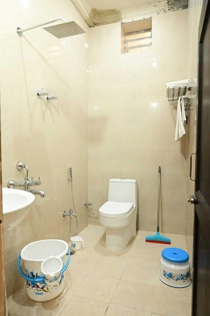 Imagen de la habitación del Hotel Shri Ram Lalla International. Foto 6