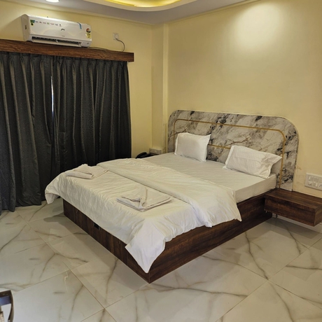 Imagen de la habitación del Hotel Shrikar Resort. Foto 9