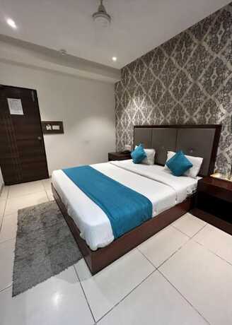 Imagen de la habitación del Hotel Shrimad. Foto 18