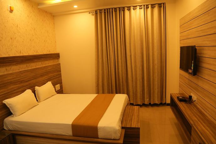 Imagen de la habitación del Hotel Shrinath. Foto 3