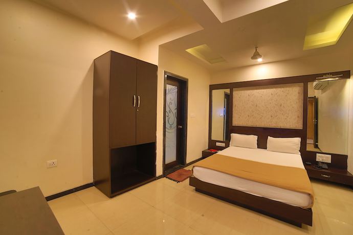 Imagen de la habitación del Hotel Shrinath. Foto 10