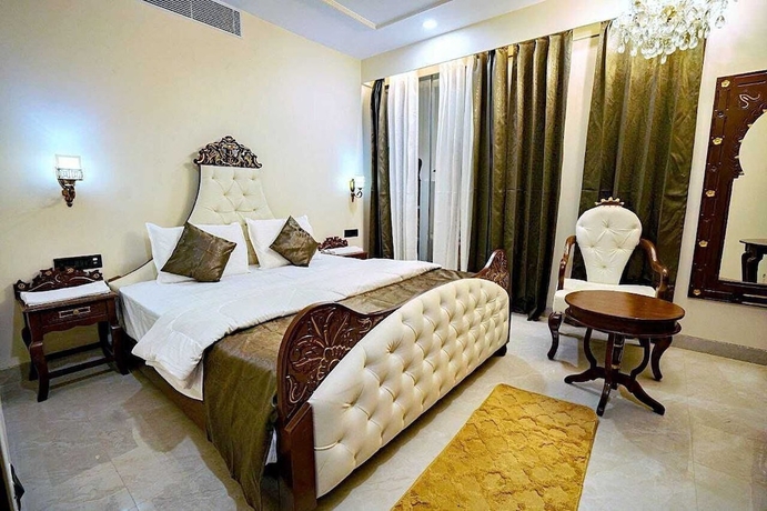 Imagen de la habitación del Hotel Shringar Mahal. Foto 2
