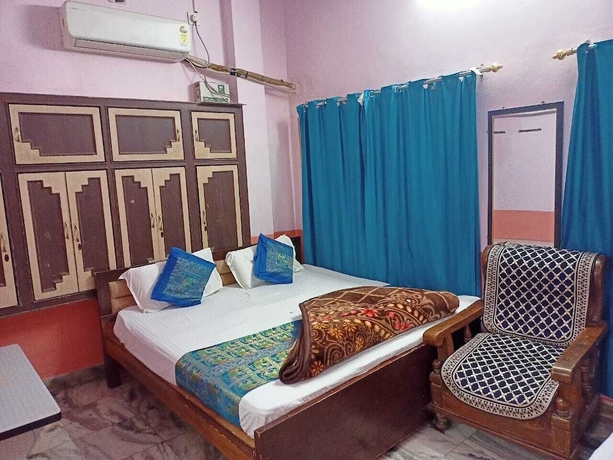 Imagen de la habitación del Hotel Shristi Home Stay. Foto 2