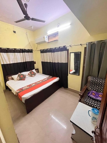 Imagen de la habitación del Hotel Shristi Home Stay. Foto 4