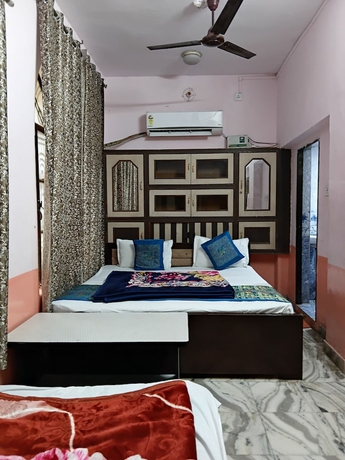 Imagen de la habitación del Hotel Shristi Home Stay. Foto 8