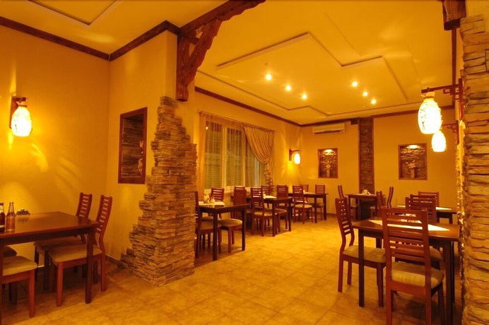 Imagen del bar/restaurante del Hotel Shtil. Foto 3
