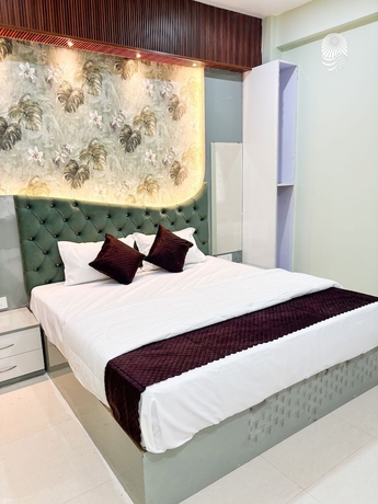 Imagen de la habitación del Hotel Shubh Residency. Foto 1