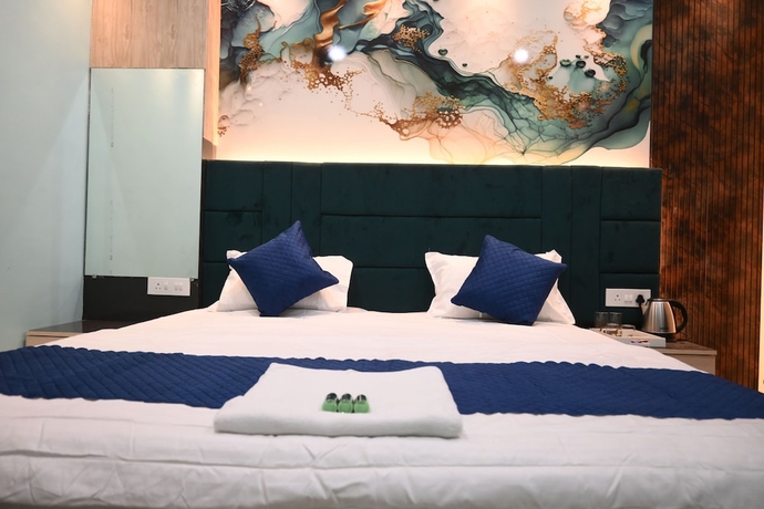 Imagen de la habitación del Hotel Shubh Residency. Foto 7