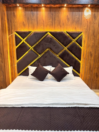 Imagen de la habitación del Hotel Shubh Residency. Foto 13