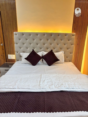 Imagen de la habitación del Hotel Shubh Residency. Foto 14