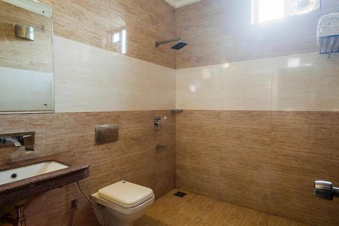 Imagen de la habitación del Hotel Shubham Majesty. Foto 16