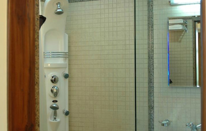 Imagen de la habitación del Hotel Shubhangan. Foto 14