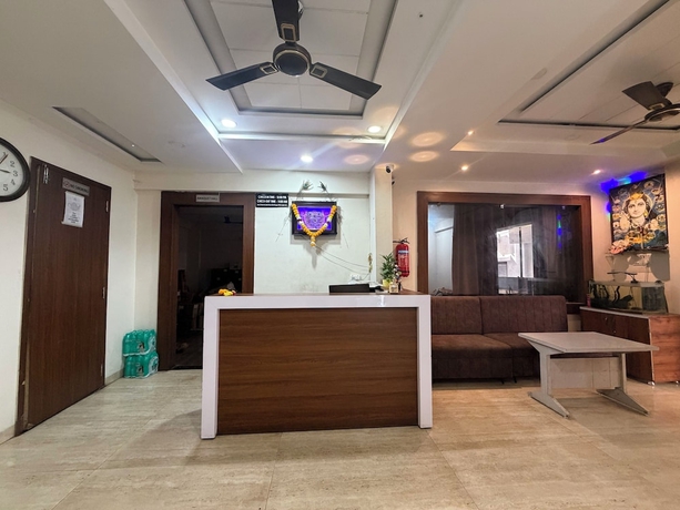 Imagen de los interiores del Hotel Shubhshree. Foto 15